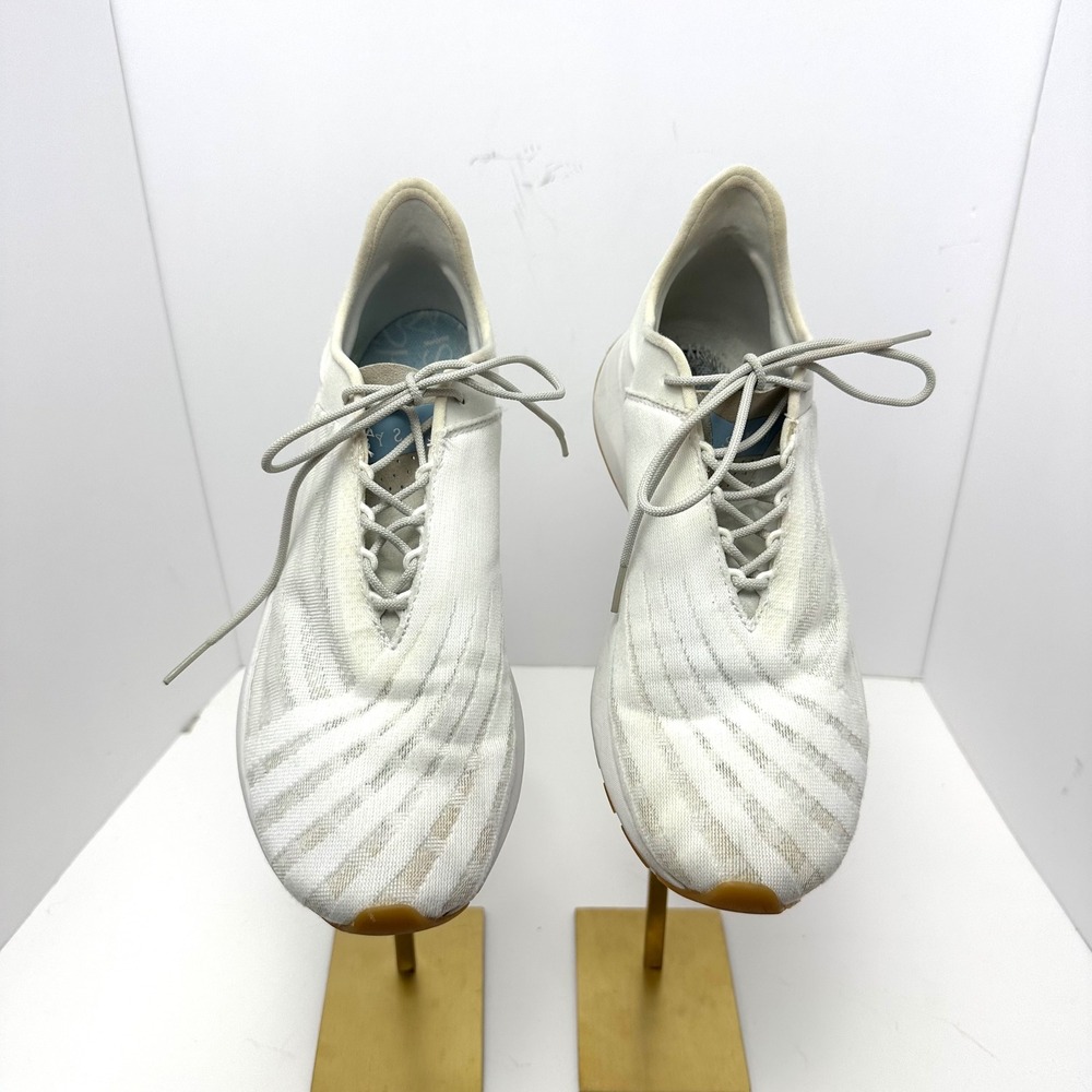 SAYSH ONE White Striped Running Shoes Womens 8.5 Low Top Sneakers Gum Sole Felix